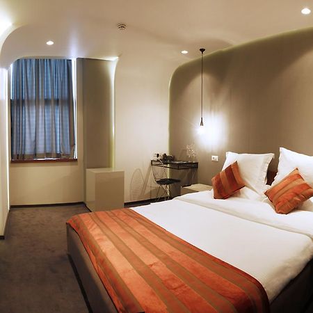 Hotel Russia Скоп'є Екстер'єр фото