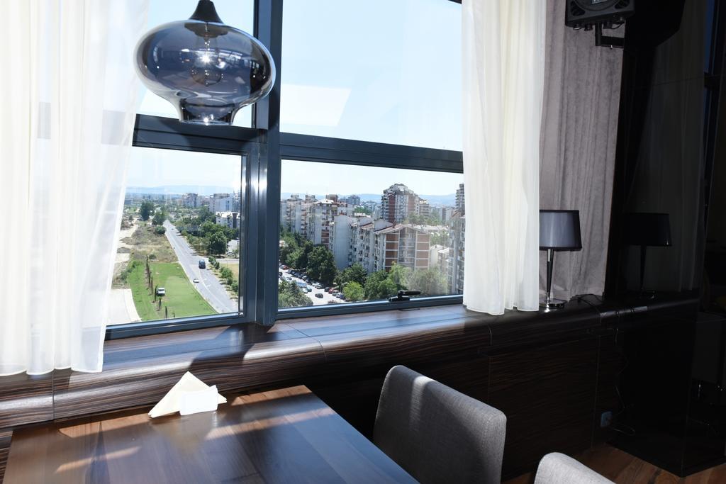 Hotel Russia Скоп'є Екстер'єр фото