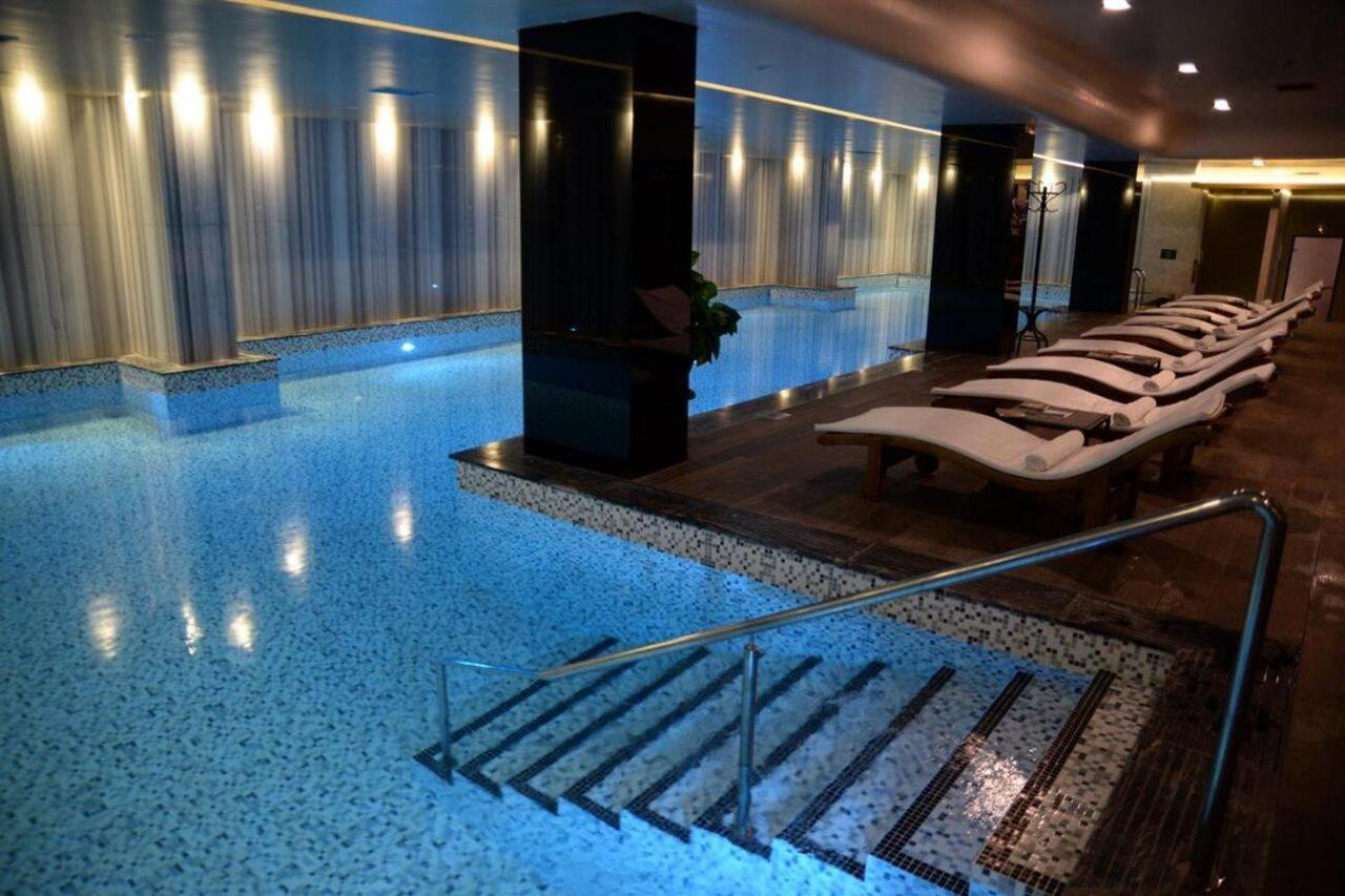 Hotel Russia Скоп'є Екстер'єр фото