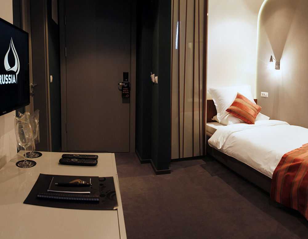 Hotel Russia Скоп'є Екстер'єр фото